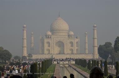 06 Taj_Mahal,_Agra_DSC5605_e_H600